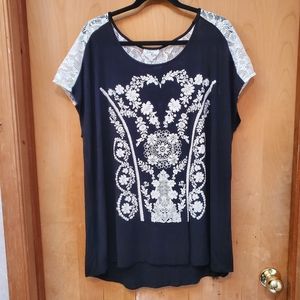 🔴 Carol Rose Lace Detail Top